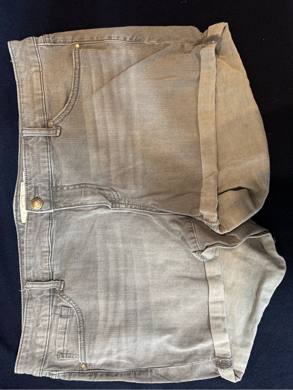 torrid Light Gray Denim Jeans - Washed Gray